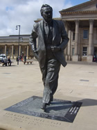 Statue of Prime Minister Harold Wilson